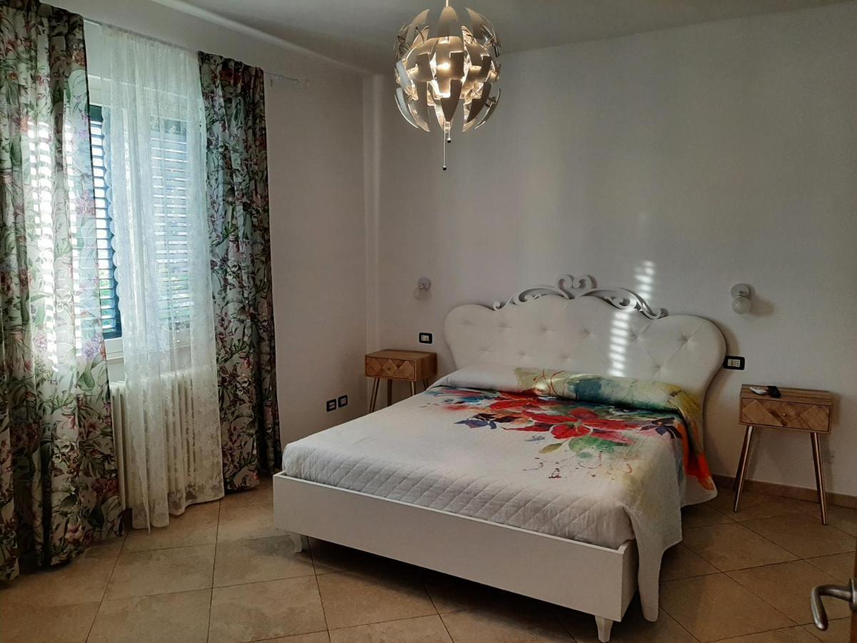 Viola Di Mare Rooms And Parking Termoli Luaran gambar