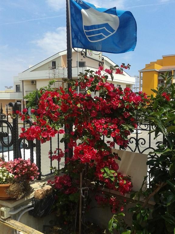 Viola Di Mare Rooms And Parking Termoli Luaran gambar